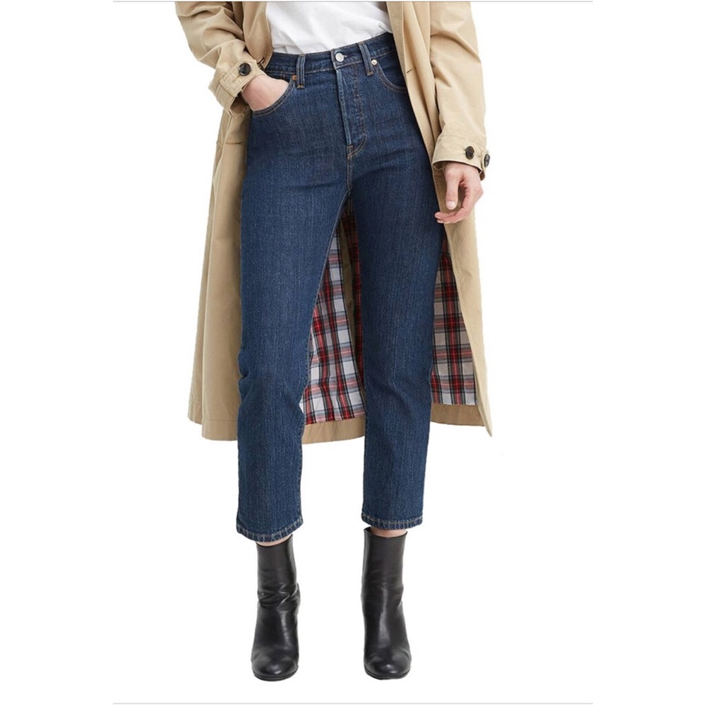 NWOT Levi’s Premium 501 Crop Jeans